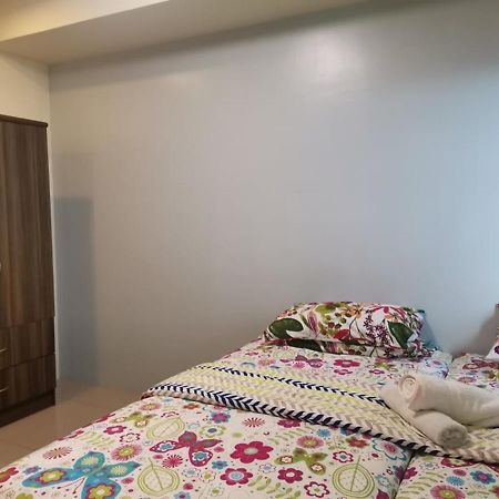 Horizon 101 A1 Shortwalk Robinson Mall Mango Square Bars Free Pool Cebu Εξωτερικό φωτογραφία